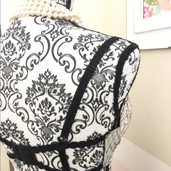 (NWOT) Victoria’s Secrets Black Lace Push-Up (34D) - Picture 5 of 8